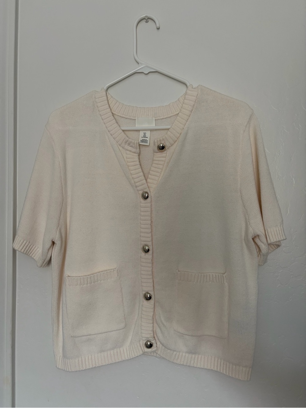 H&M Cream Short-Sleeve Knit Cardigan with Front Pockets